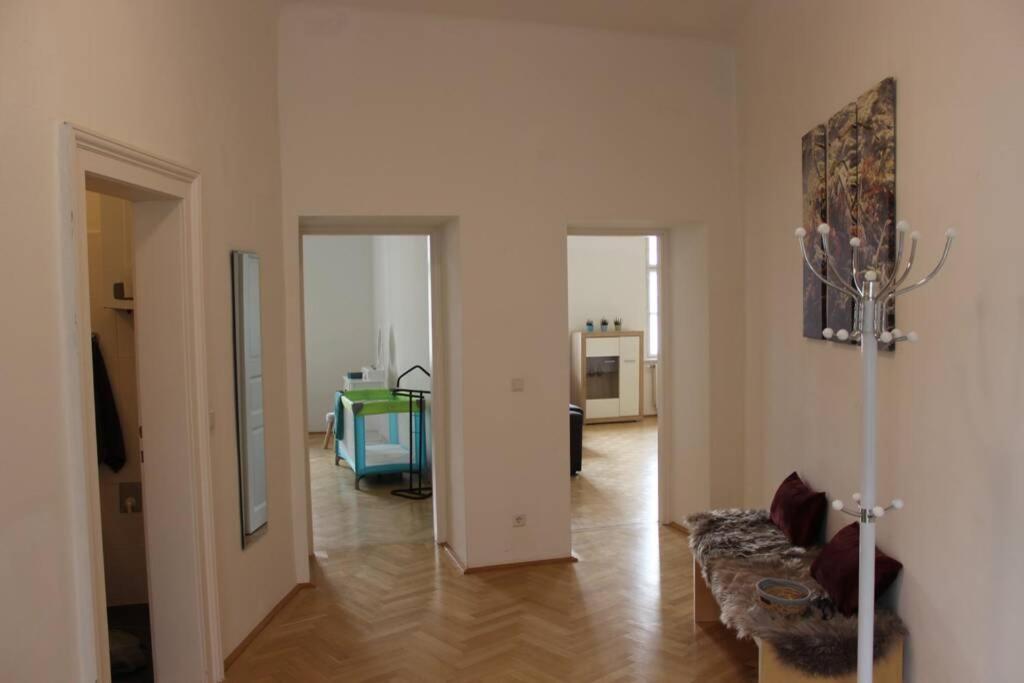 Wunderschone Altbauwohnung In Zentraler Lage Wien Buitenkant foto