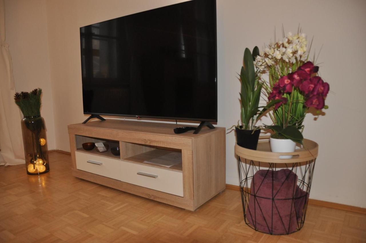 Wunderschone Altbauwohnung In Zentraler Lage Wien Buitenkant foto