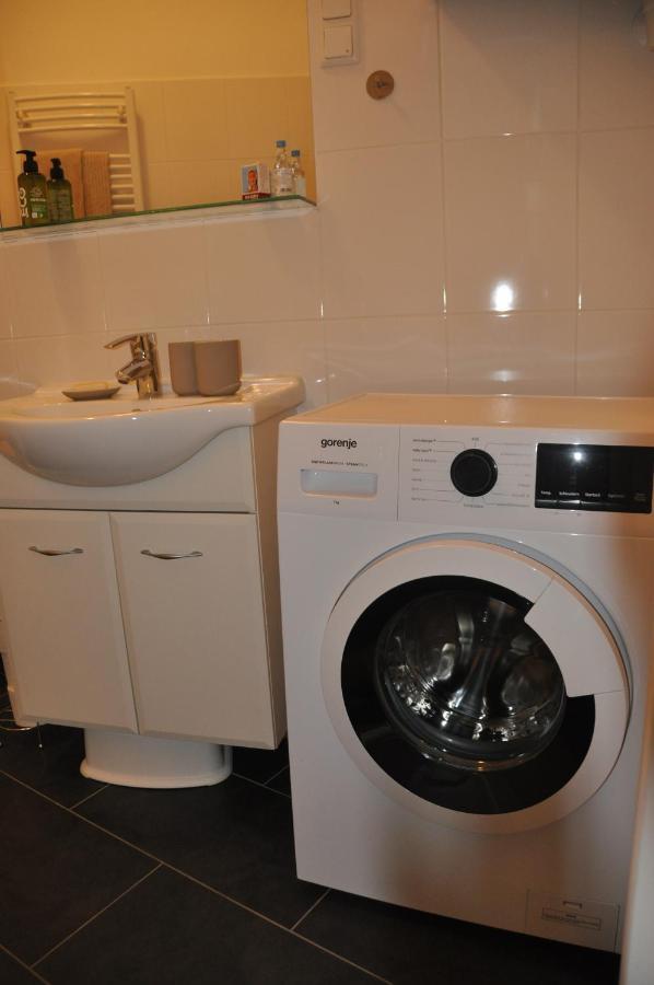 Wunderschone Altbauwohnung In Zentraler Lage Wien Buitenkant foto